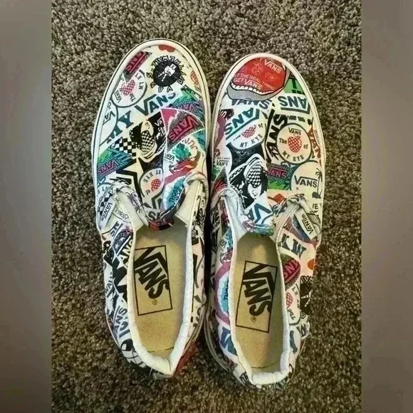 VANS, classic slip ons, graphic print, vans stickers, women’s size 5.5 - Picture 8 of 8